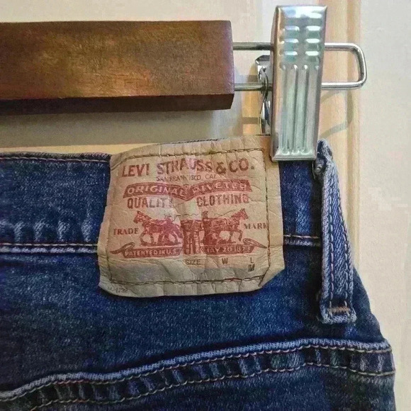 P7036 levis 550 classic relaxed bootcut size 6m medium wash - Picture 8 of 9